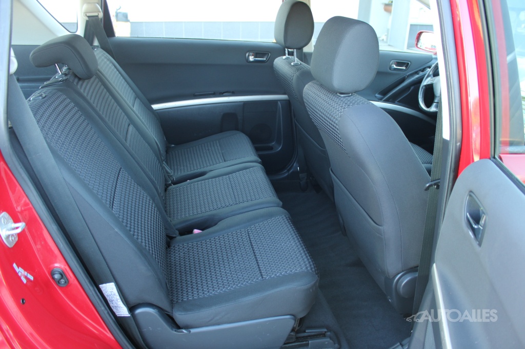 Toyota Corolla Verso 2,2 D4D 100 kW - 8