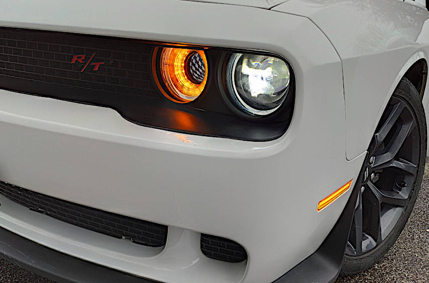 Dodge Challenger R/T - 8