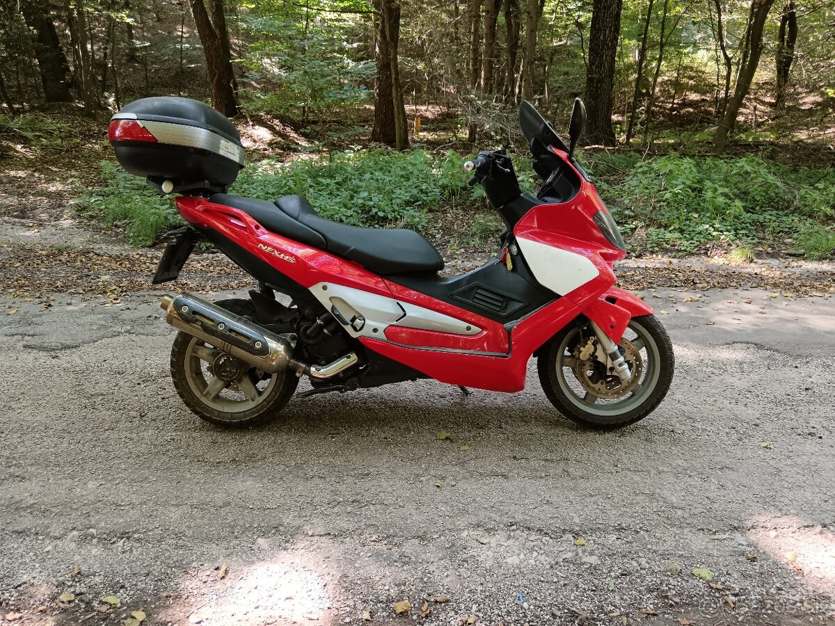 Gilera nexus 500 - 8