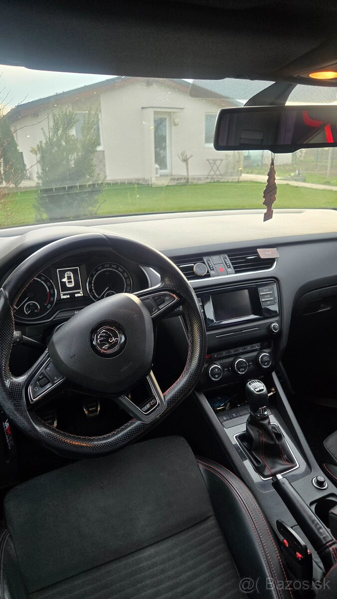 Škoda Octavia 3 RS 2.0tdi 135kw - 8