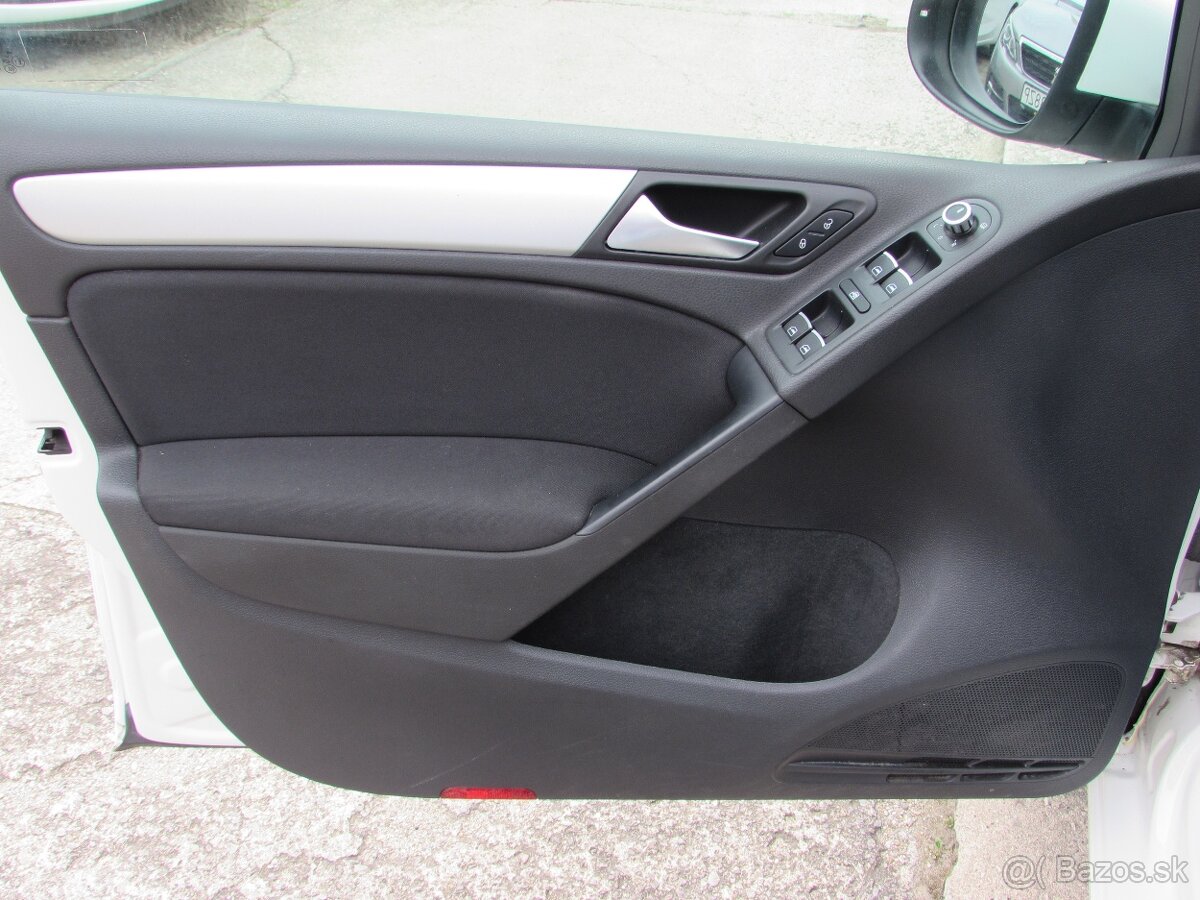 Volkswagen Golf Variant 1.4 TSI 160k Comfortline DSG - 8