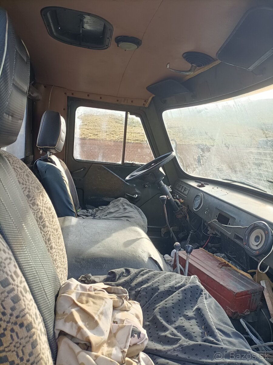 Predám UAZ 452-prerobený na valník s vyklápacou korbou - 8