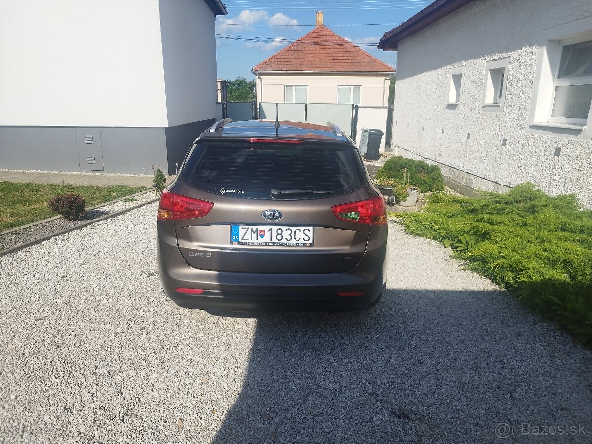 Kia ceed SW 1.6 CRDI 94KW - 8