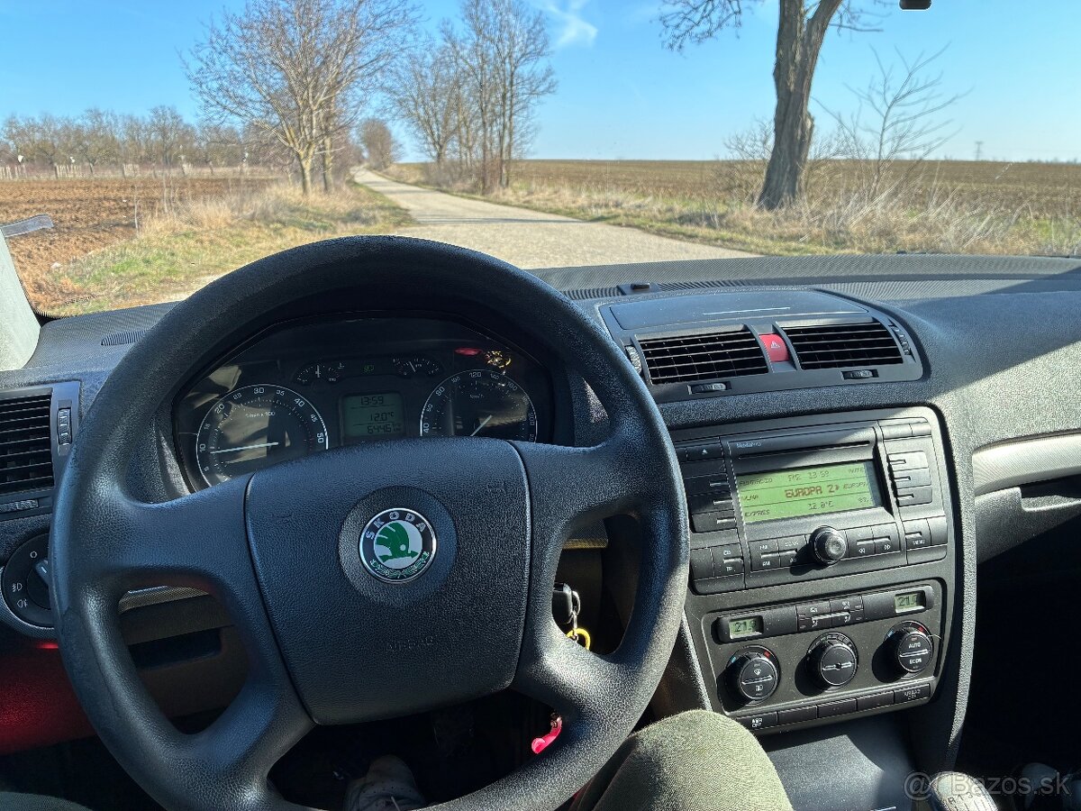 Škoda octavia 2 - 8