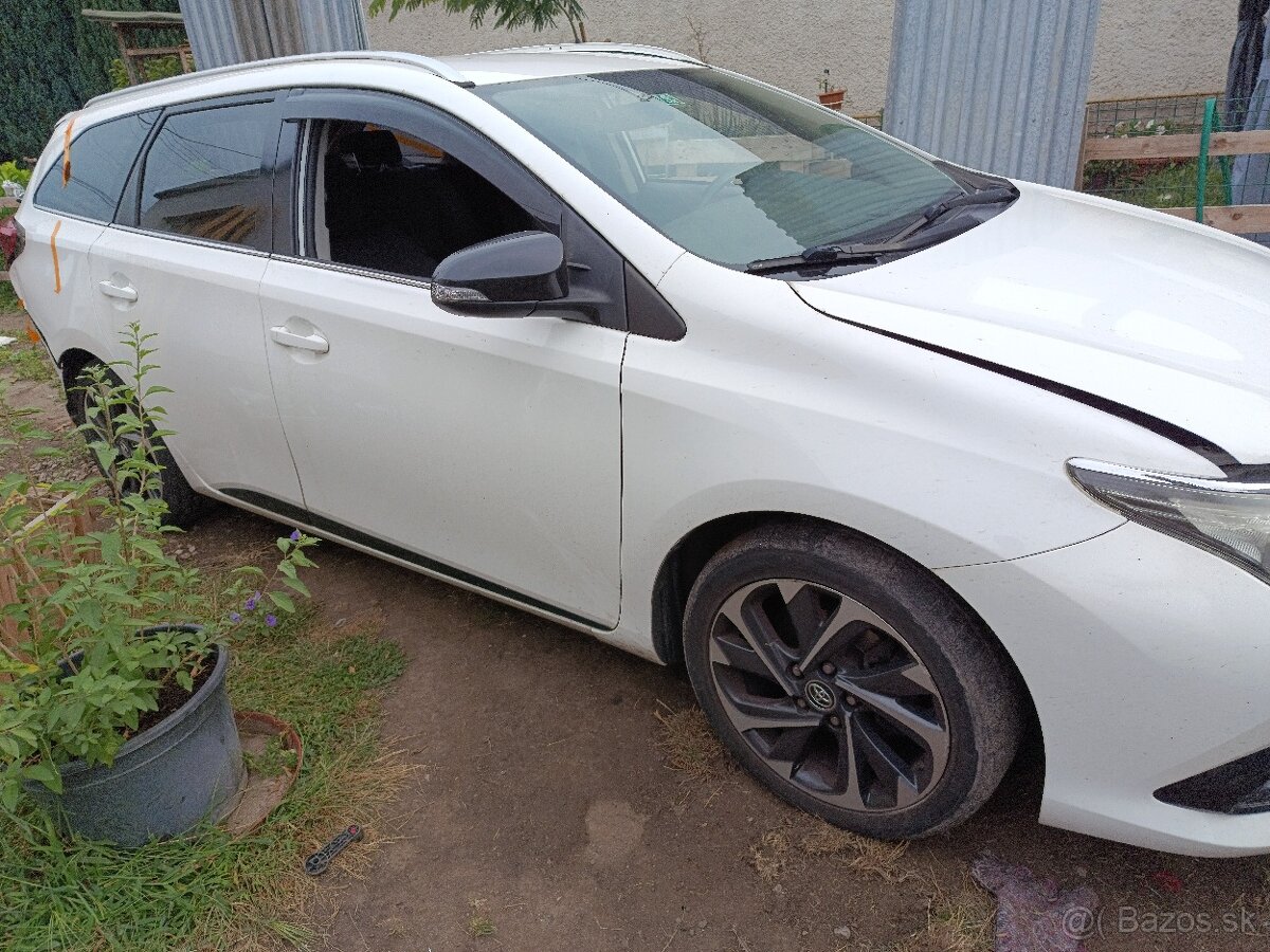 rozpredam toyota auris 1.6 2016 N47C16A - 8