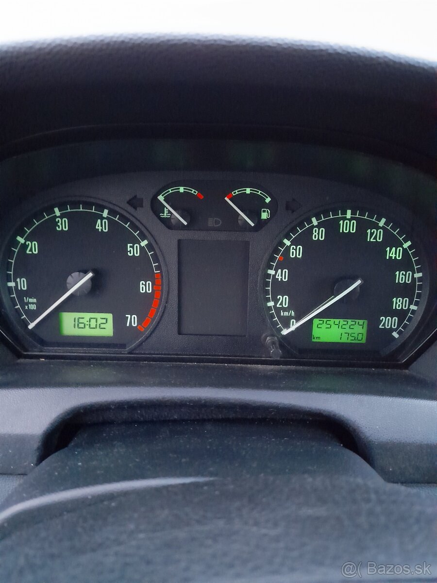 1.4 bebzin rk 2001 - 8