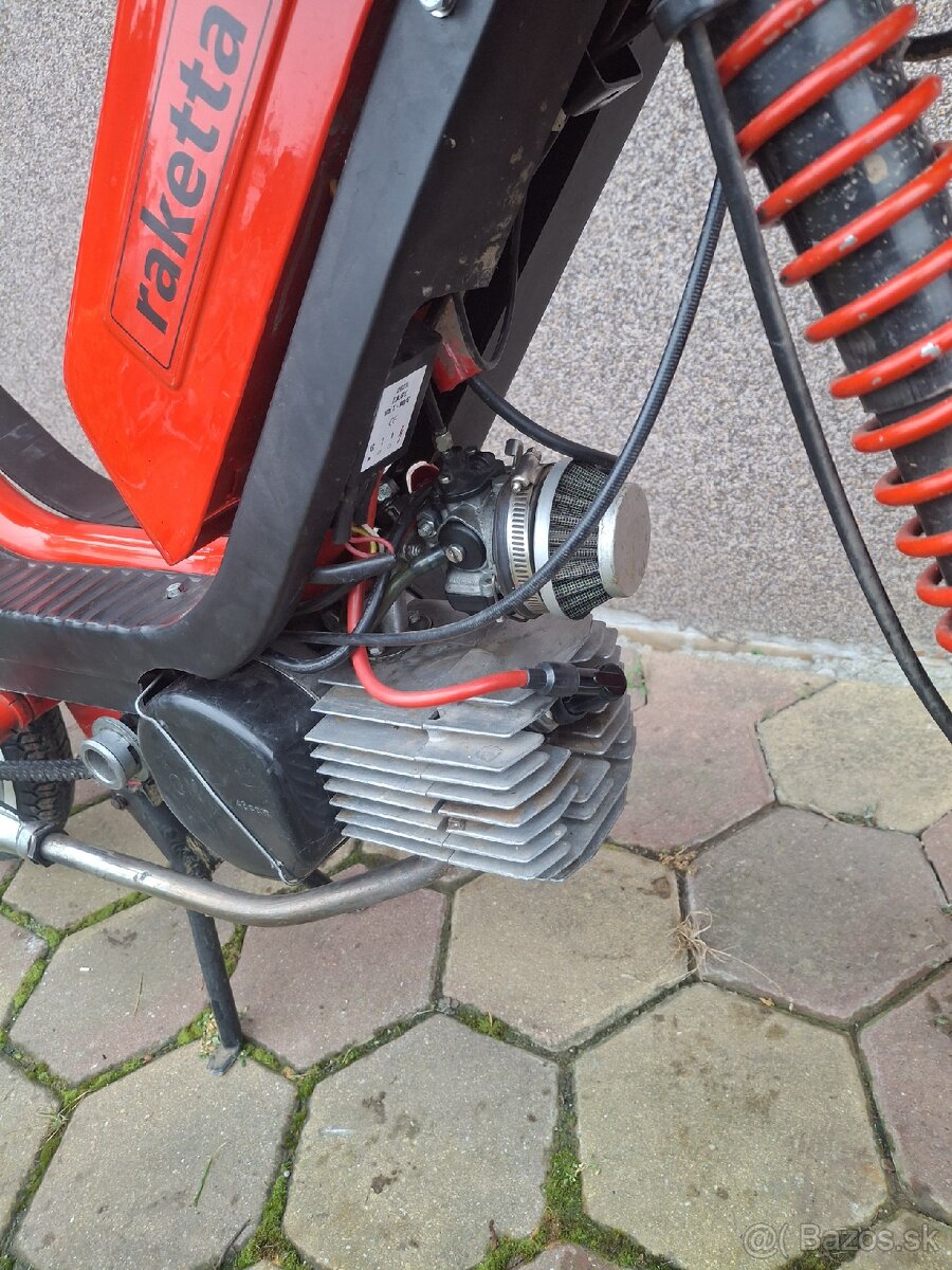 Babetta 210 . 121 LUX - 8