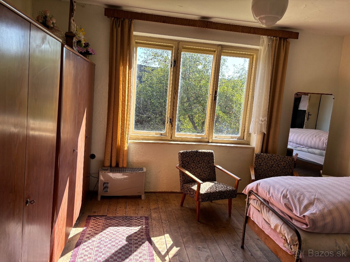 PREDAJ: Dom s pozemkom 1748 m2, Veľká Čierna, okr. ZA - 8