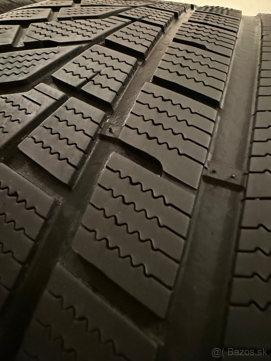 Zimné pneumatiky 285/45/R21 Hankook Winter icept Evo 2 SUV - 8