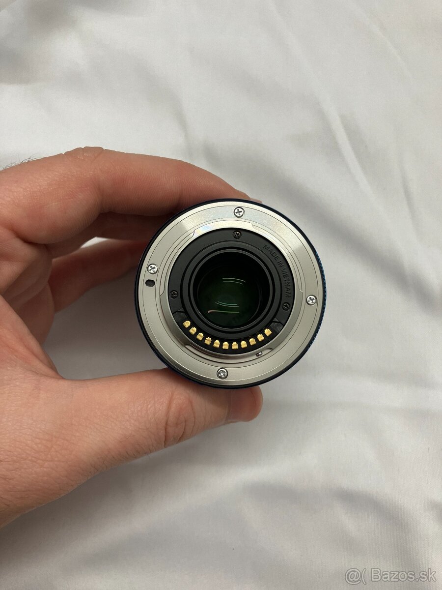 Olympus M.Zuiko Digital 45mm f/1.8 - 8