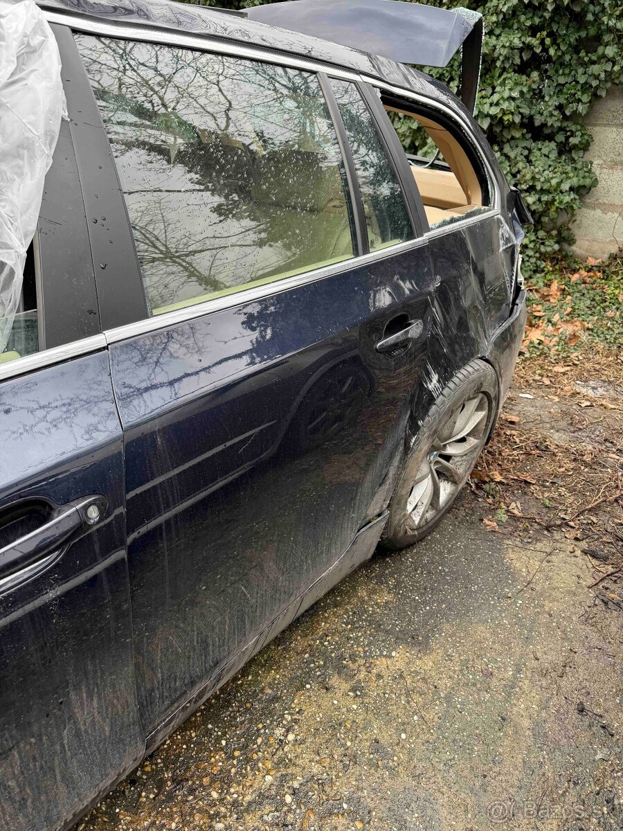 BMW E61, r.v. 3/2005 (havarovany) - 8