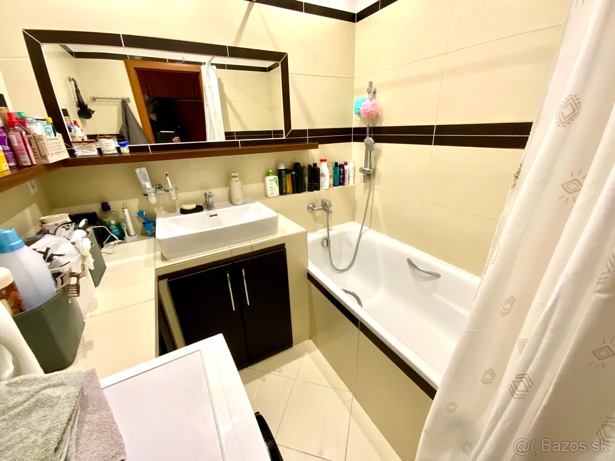 Predaj 3 izbovy byt Prievidza-zapotôčky 64m2 - 8