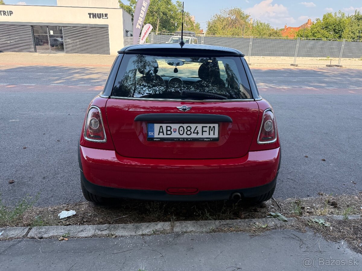 MINI COOPER - 8