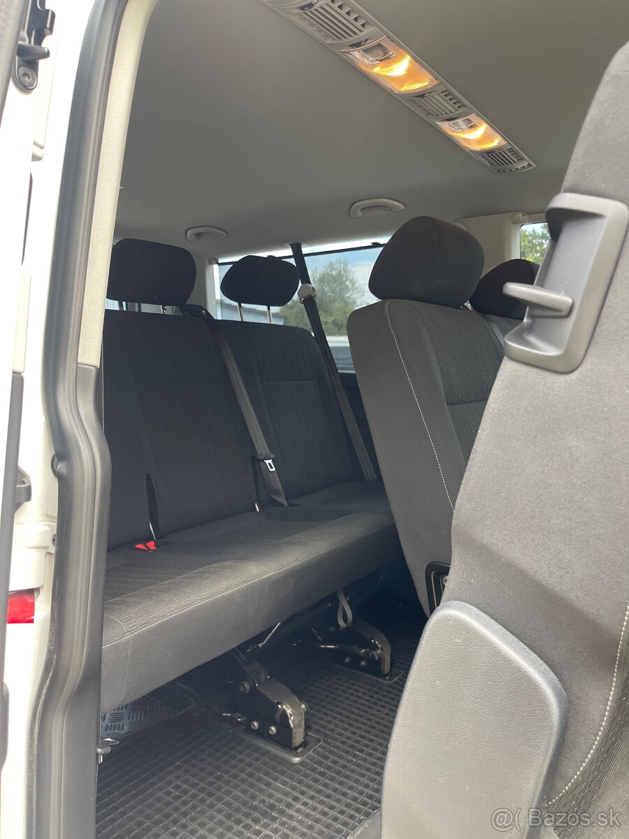 Volkswagen Caravelle T6 - 8