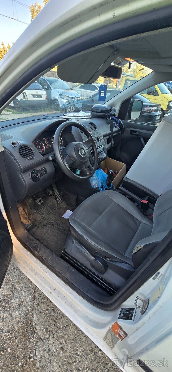 VW Caddy 2,0CNG 81kW 2014 - 8