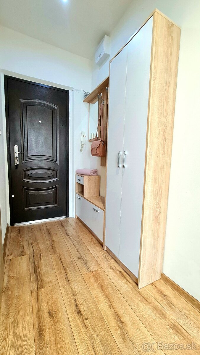 Prenájom, 1. izbový byt, 38 m², Morovnianska c., Handlová - 8