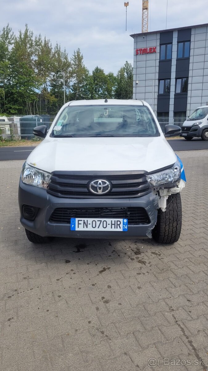 Predam Toyota Hilux 2,4D-4D - 8