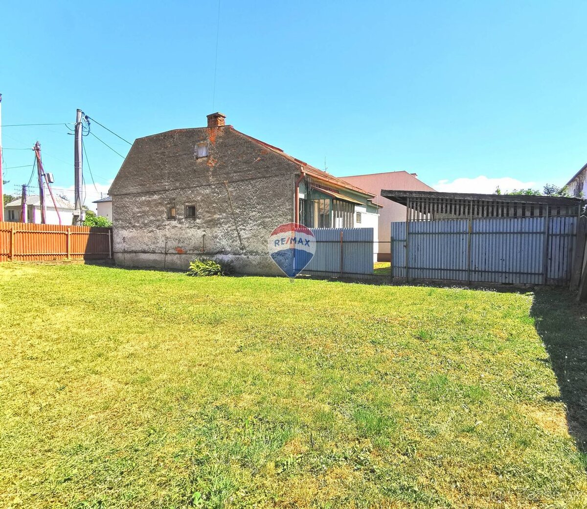 Rodinný dom 3+1 izbový, 565m2 pozemok, pri nemocnici Michalo - 8