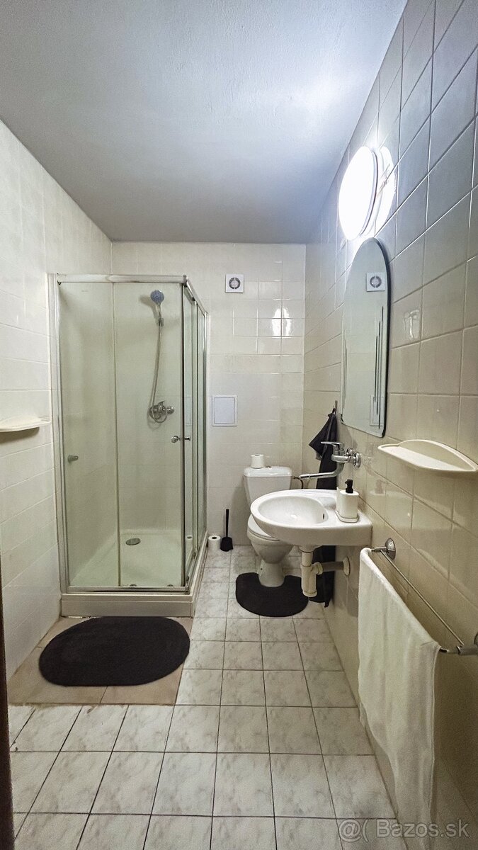 Ubytovanie Hutník Sereď - 8