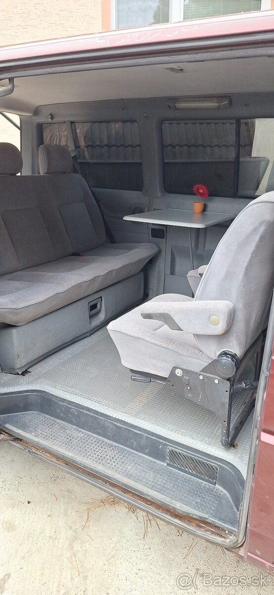 T4, Wolkswagen multivan2,4, caravela 2.4 7miest - 8