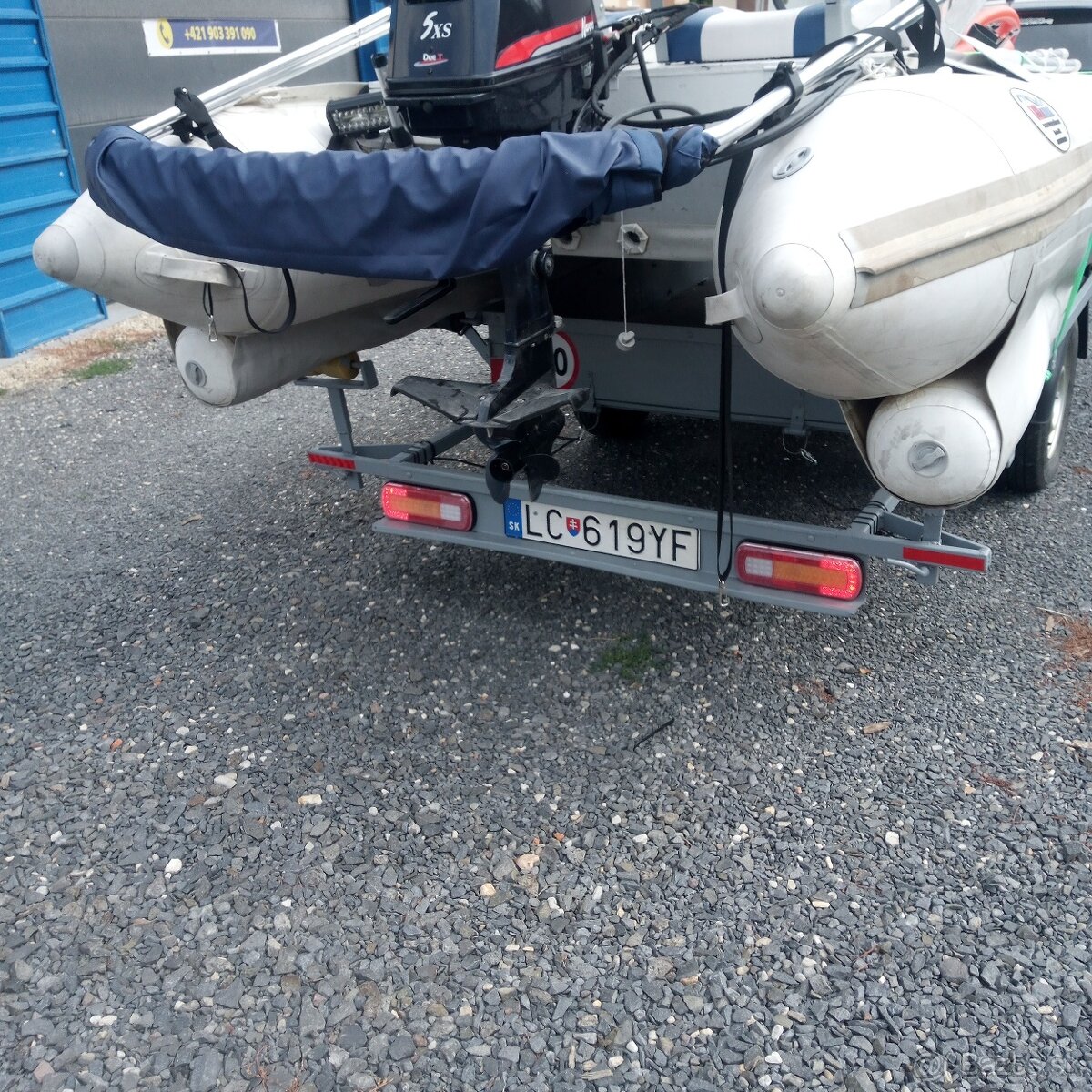 Nafukovací čln katamara - 8