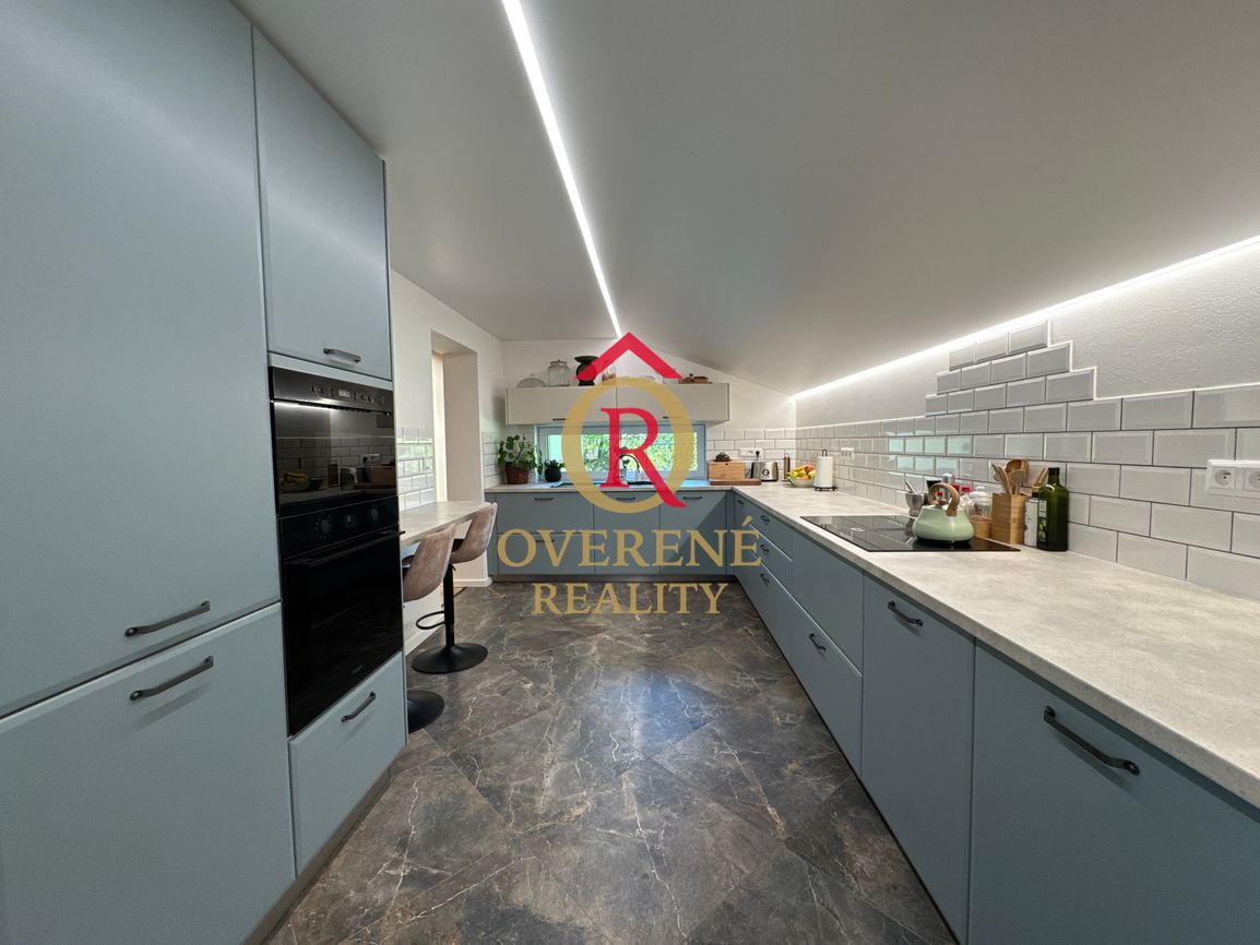 NA PREDAJ - Rodinný dom pri Ružomberku - 8