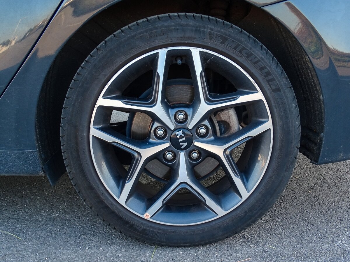 Kia Ceed SW 1.5 T-GDi GT- Line, 1.MAJITEĽ, TOP STAV, MÁLO KM - 8