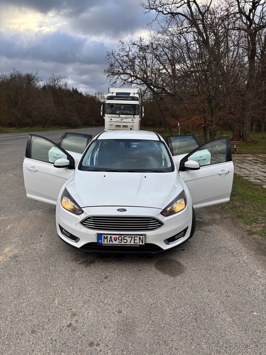 Ford Focus Combi 1.5 TDCi Duratorq 120k Titanium PowerShift - 8