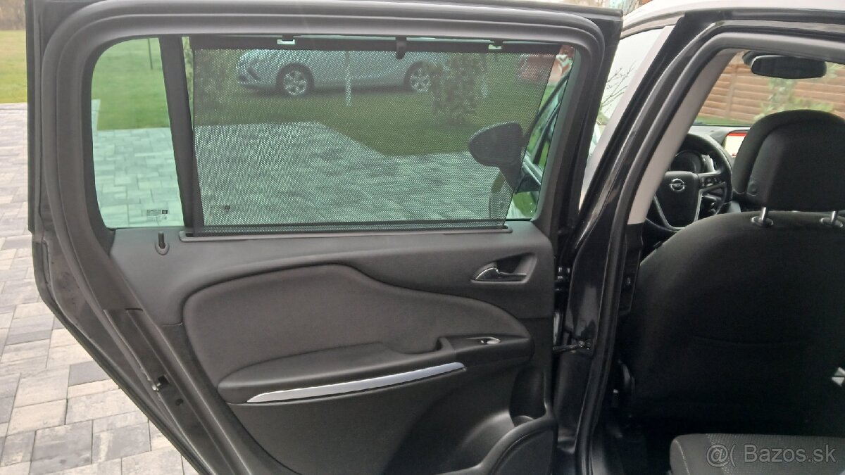 Opel Zafira C - 8