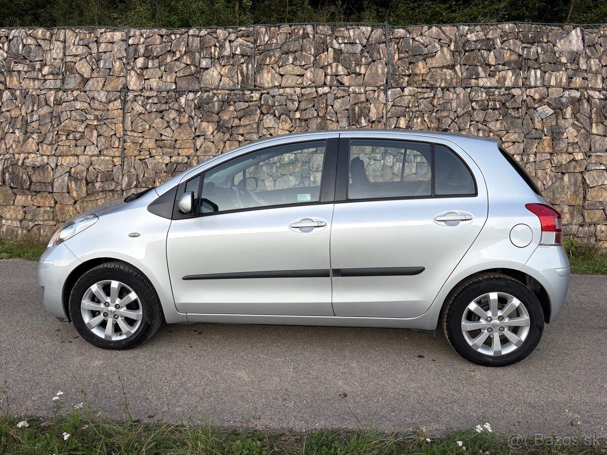 Toyota Yaris 1.33 VVT-i • 74kW • 2011 • STK/EK 03/2027 - 8