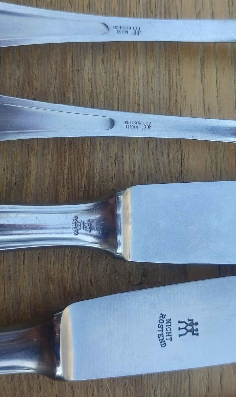 Priborova sada 65€ - 8