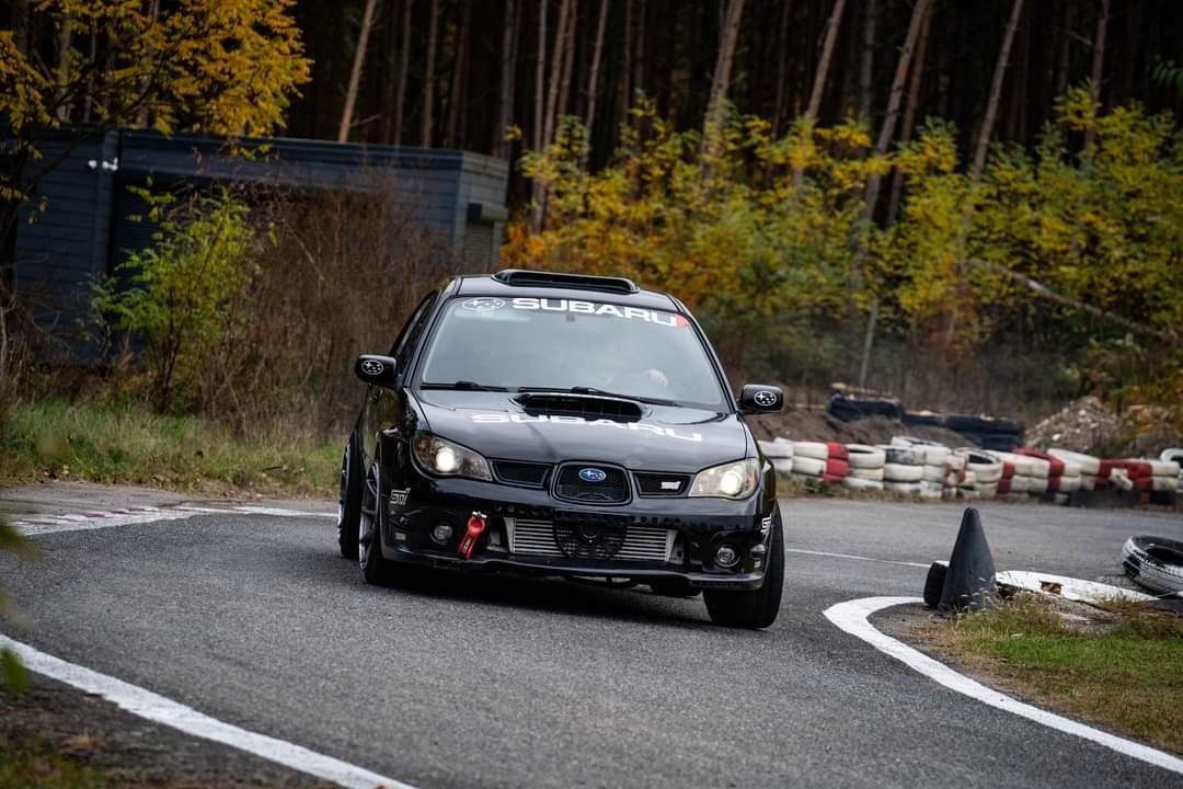 Subaru Impreza wrx STI 2.5 Turbo - 8