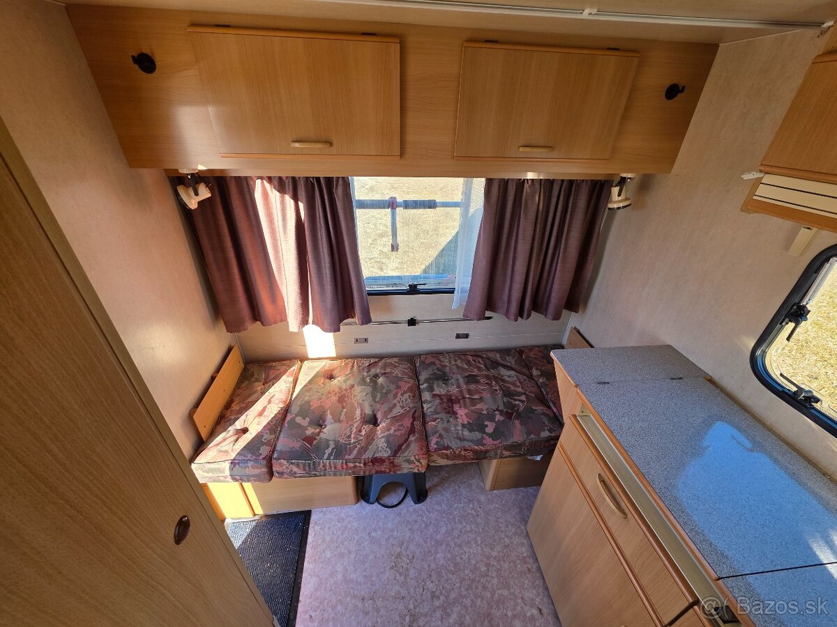 Obytný príves Adria Prima 330 - Predstan, kurenie - 8