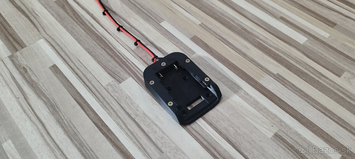 Dewalt adapter 18V - 8