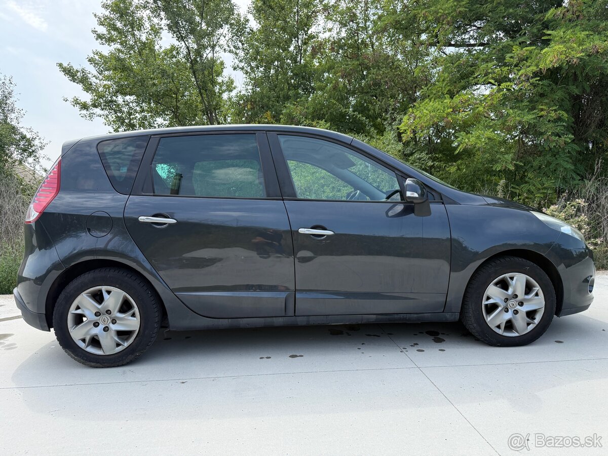 Renault Megane Scenic 1,5dci - 8