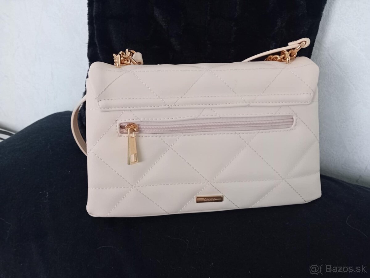 Nová dámska béžová kabelka ALDO so zlatými aplikáciami - 8