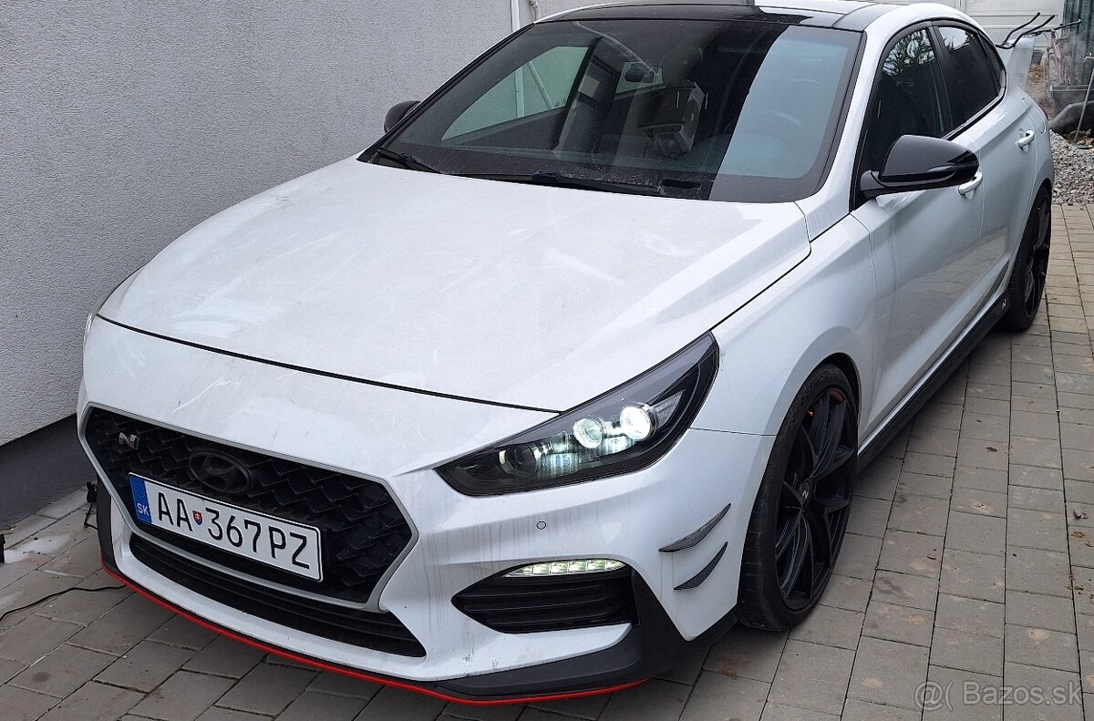 Hyundai i30n - 8