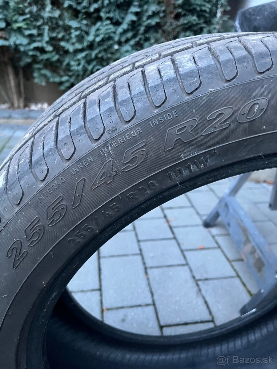 Pirelli Scorpion Verde 255/45 R20 - 8