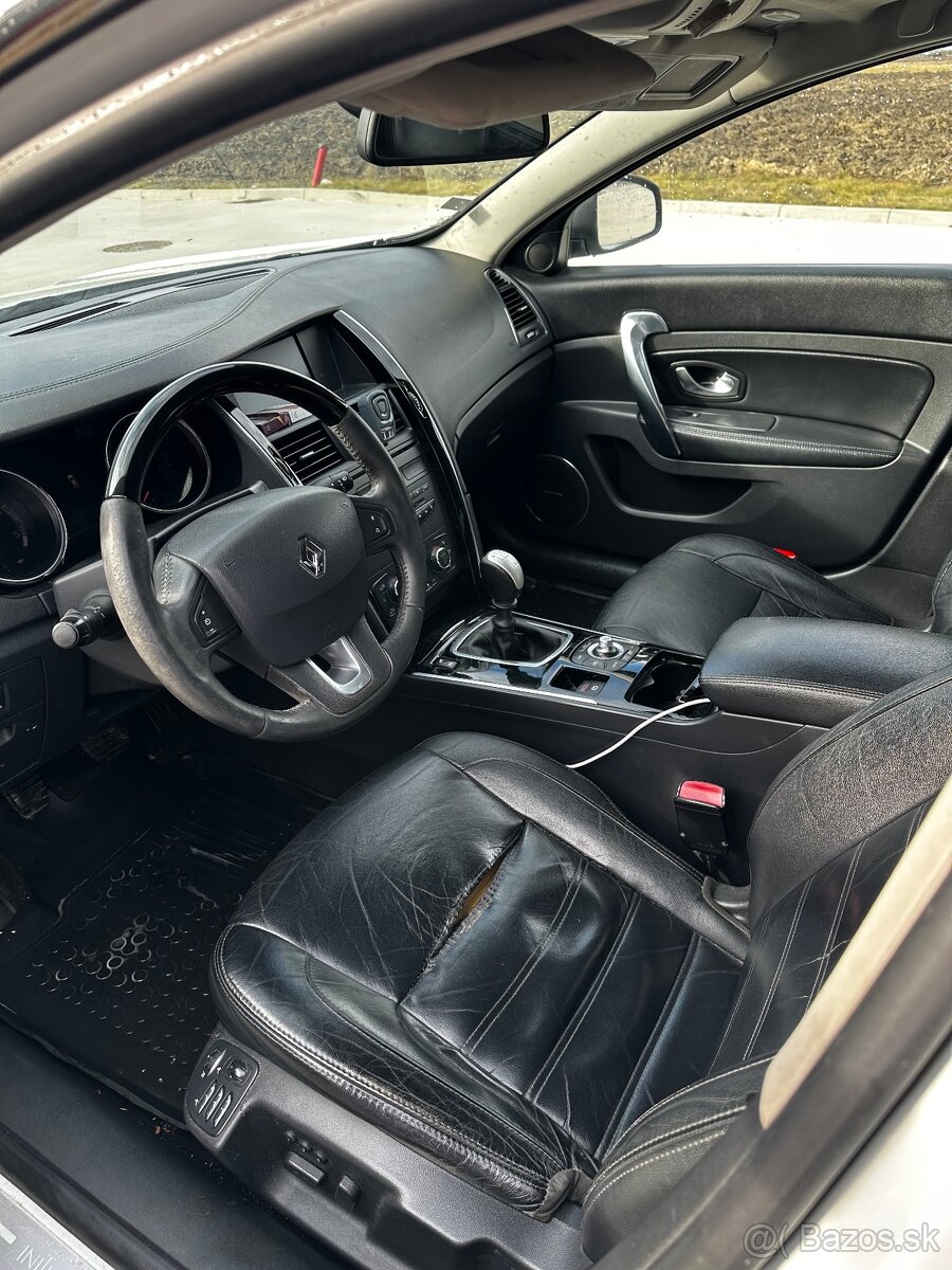 Renault Latitude Initiale Paris 2.0 dCi - 8