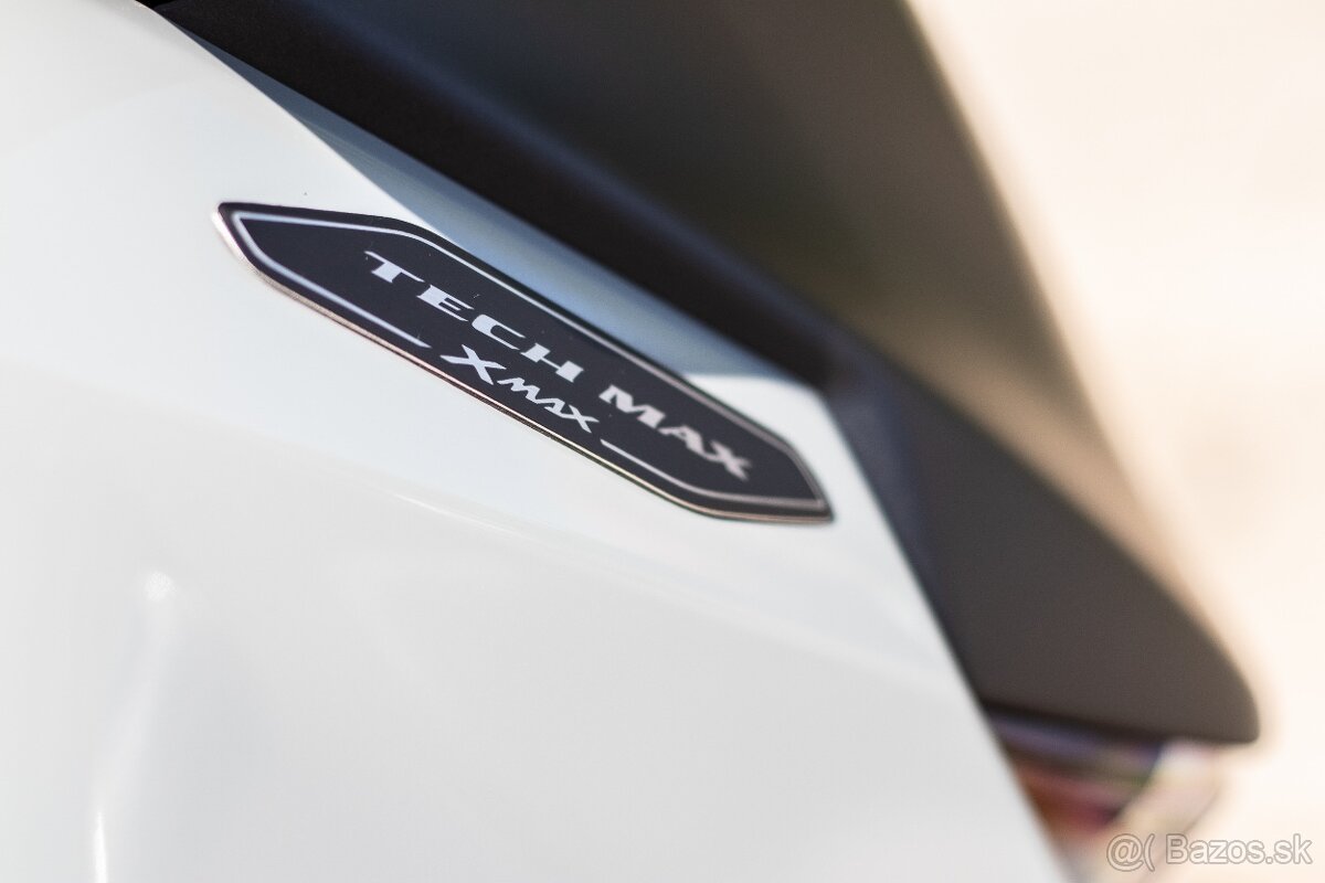 Yamaha XMAX 300 Tech Max model 2025 cena s DPH - 8