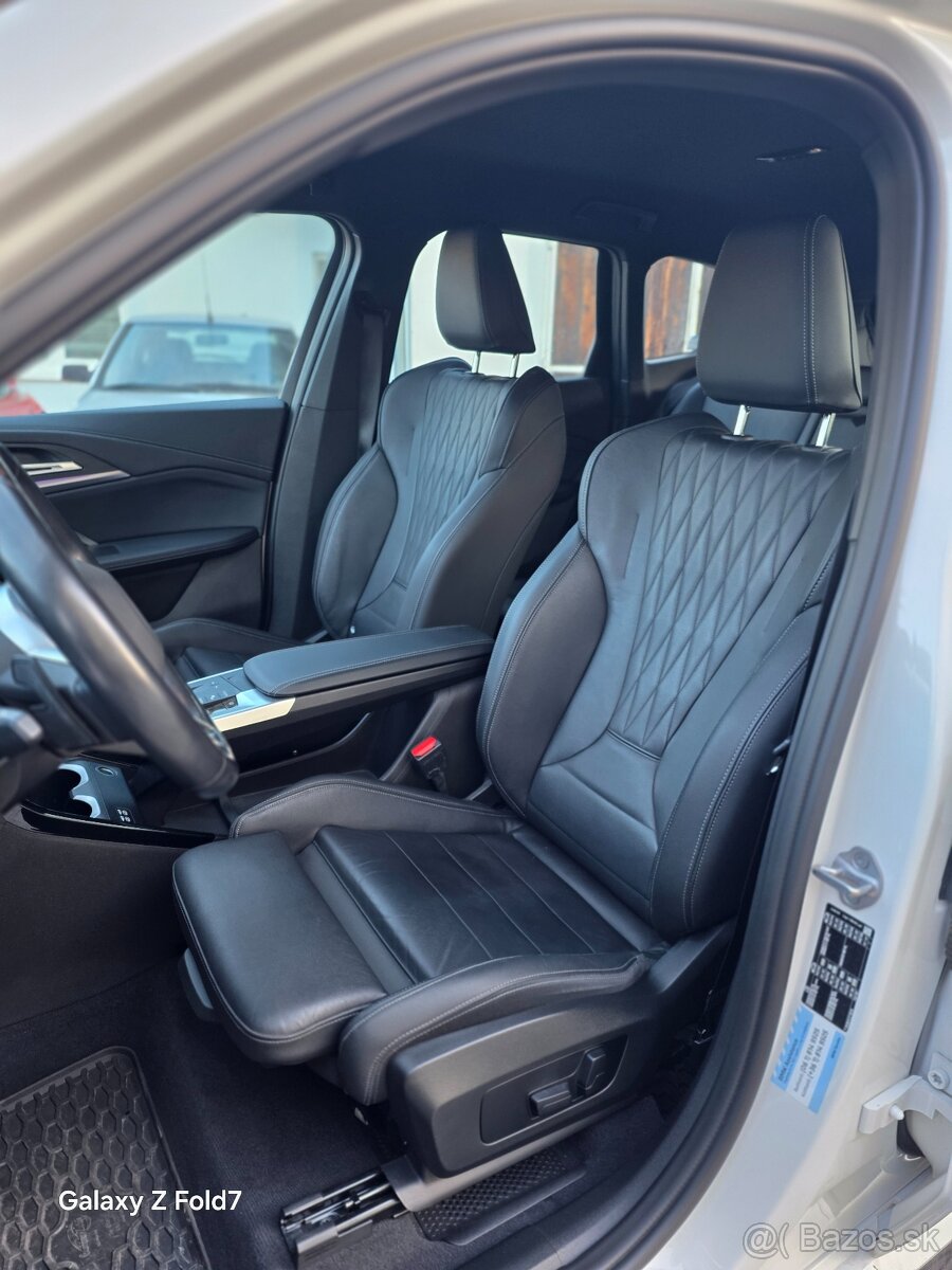 BMW X1 sDrive18i 1.5 - automat - v záruke - 8