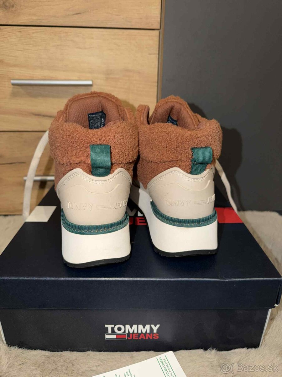 tommy hilfiger original zimne tenisky-snehule-cizmy - 8