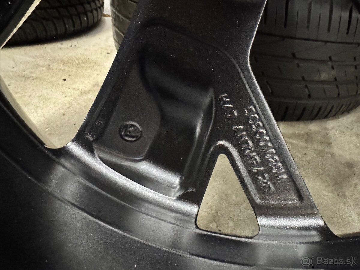 ORIGINAL SKODA KODIAQ SPORTLINE R19 235/50/19 TRIGLAV - 8