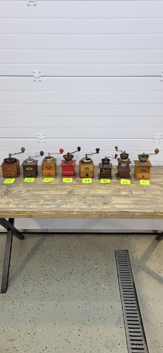 Staré mlynčeky na kavu - 8