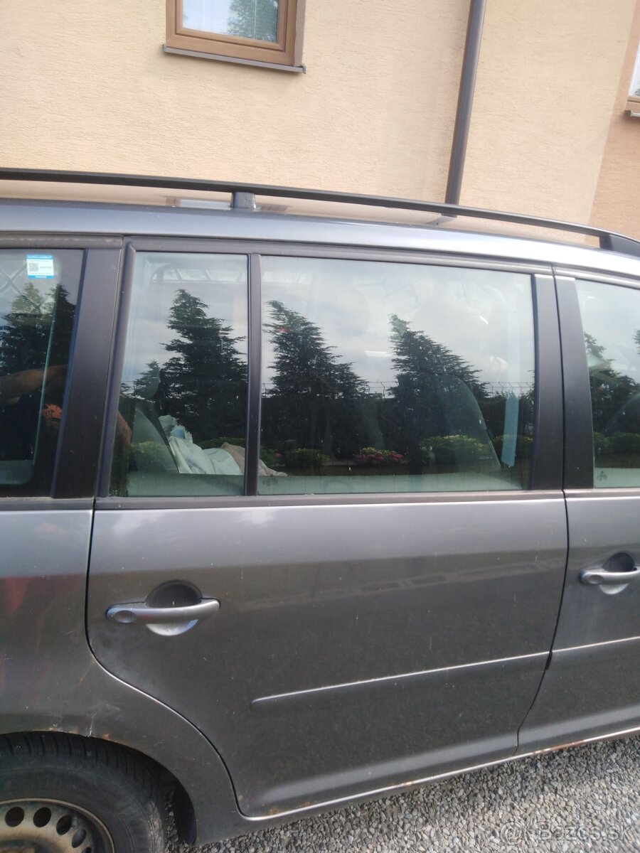 VW touran 1.9 tdi 77kw BLS r.v. 2008 - 8