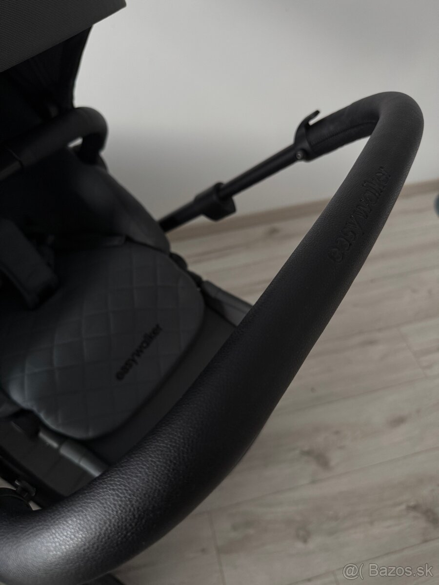 Easywalker Harvey 5 premium XXL - 8