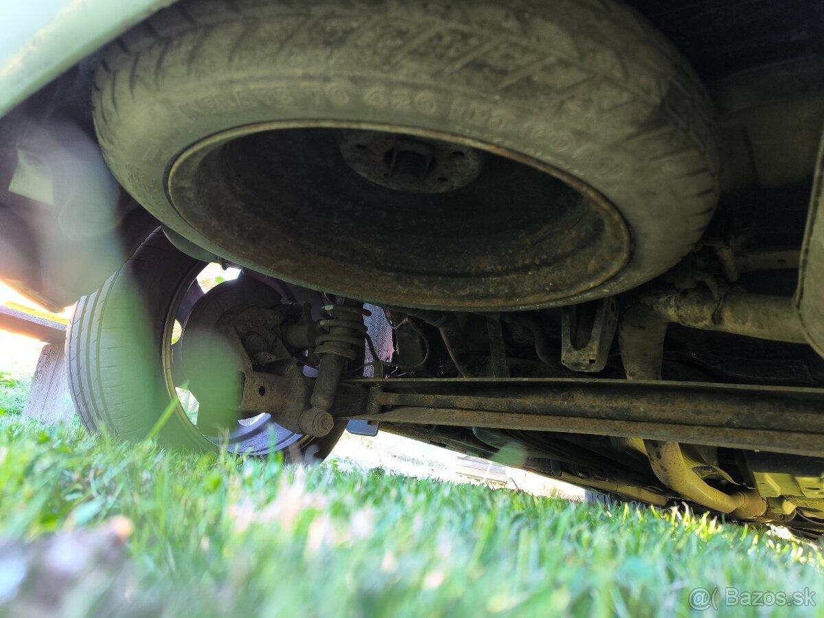 Corola verso 7miest 2.2d4d 100kw - 8