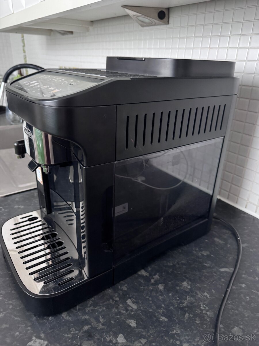 Predám De’Longhi Magnifica EVO ECAM 290.81.TB - 8