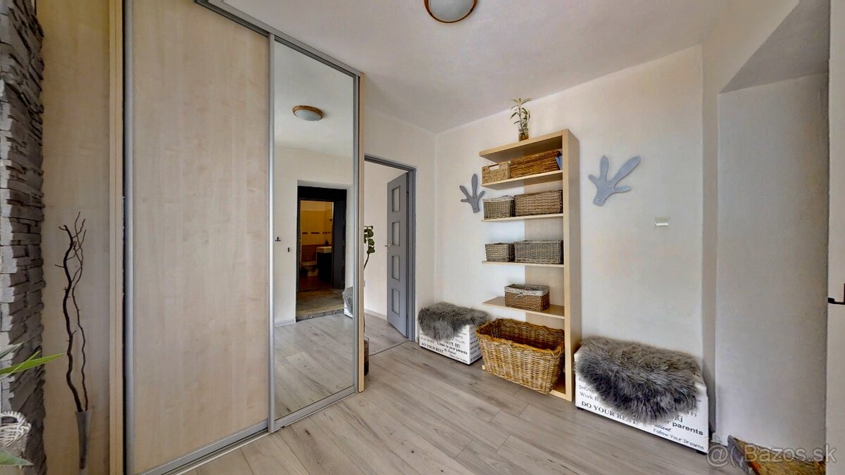 NA PREDAJ: Rodinný dom v blízkosti Bytče (8km) - 8