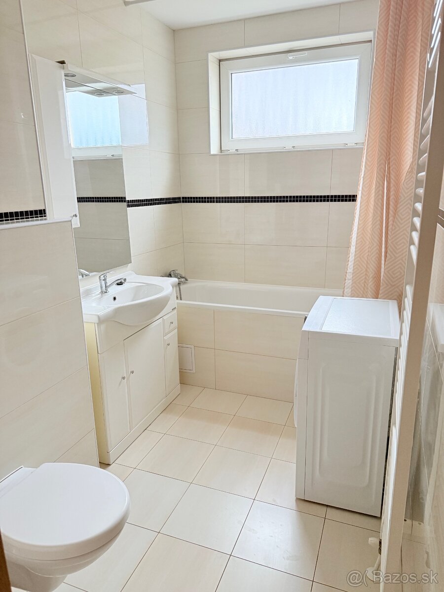 Mezonet v centre s klimatizáciou - 8